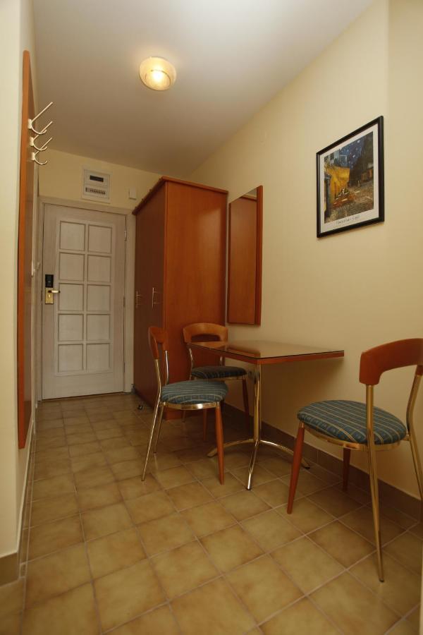 Apartments Perovic Budua Esterno foto