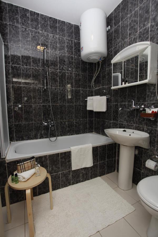 Apartments Perovic Budua Esterno foto